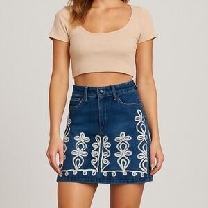 Vintage Betsey Johnson Embroidered‎ Denim Jean Mini Skirt Size 2 New